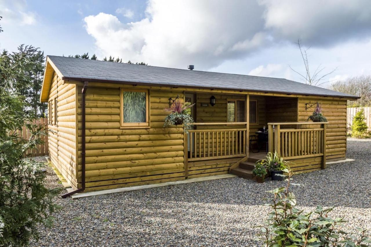 Laurel Lodge - 2 Bedroom Log Cabin - St Florence Saint Florence Exterior photo